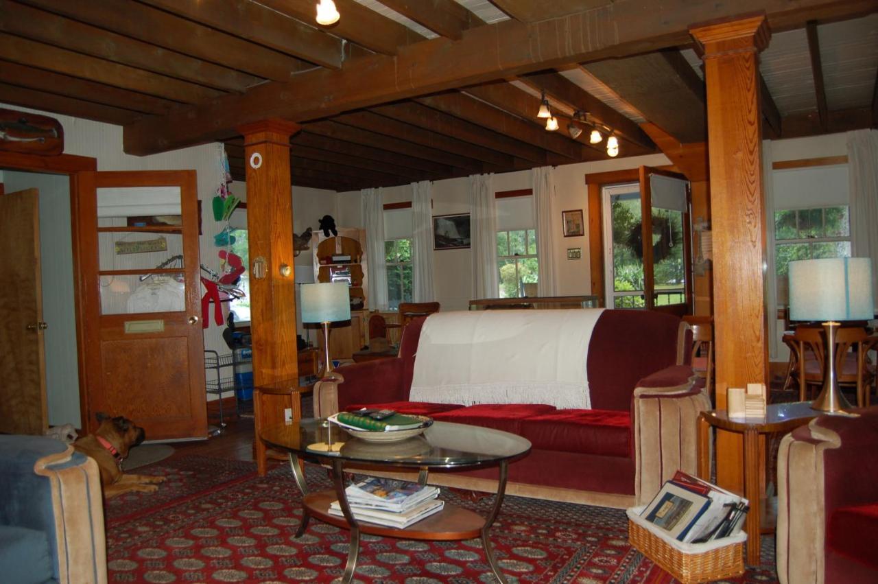 Sebago Lake Lodge & Cottages North Windham Exterior photo